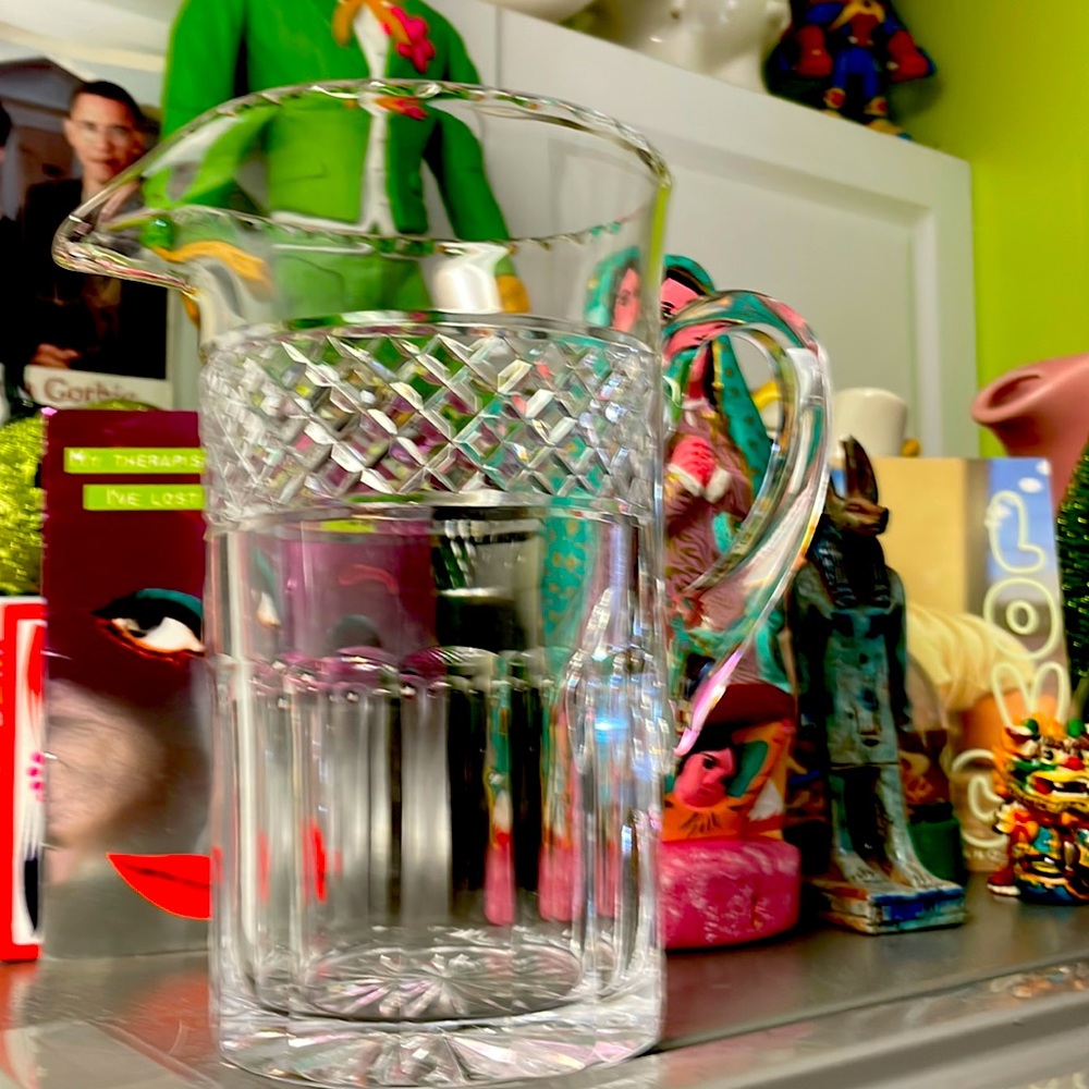 Clear Glass Pitcher…